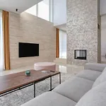 Capan Zadarvillas
