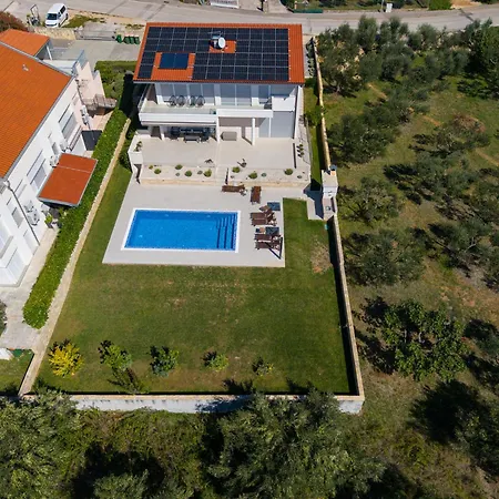 Villa Capan Zadarvillas Sveti Filip i Jakov