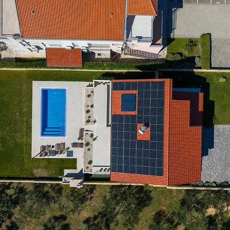 Capan Zadarvillas Sveti Filip i Jakov