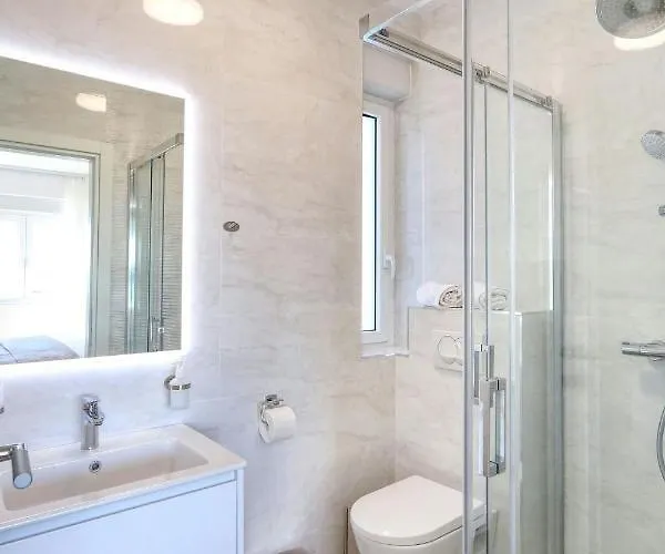 Capan Zadarvillas * Sveti Filip i Jakov