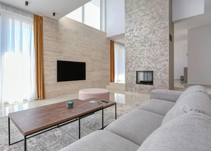 Capan Zadarvillas