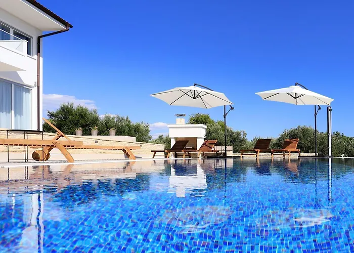 Capan Zadarvillas Βίλα *